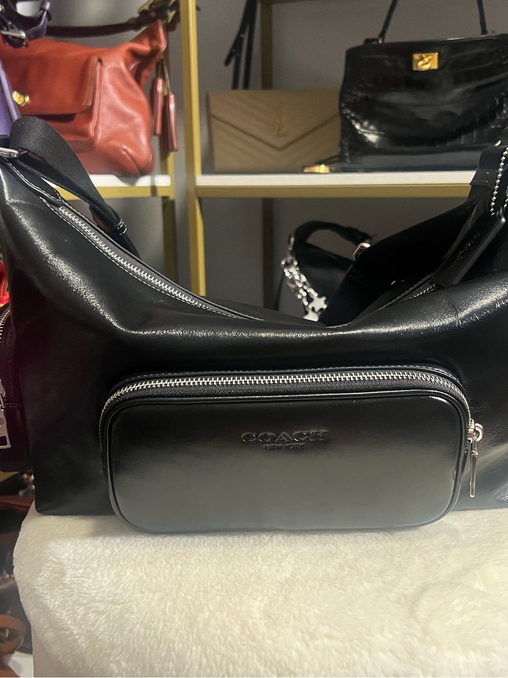 COACH Finn with pockets in glazed leather 🖤